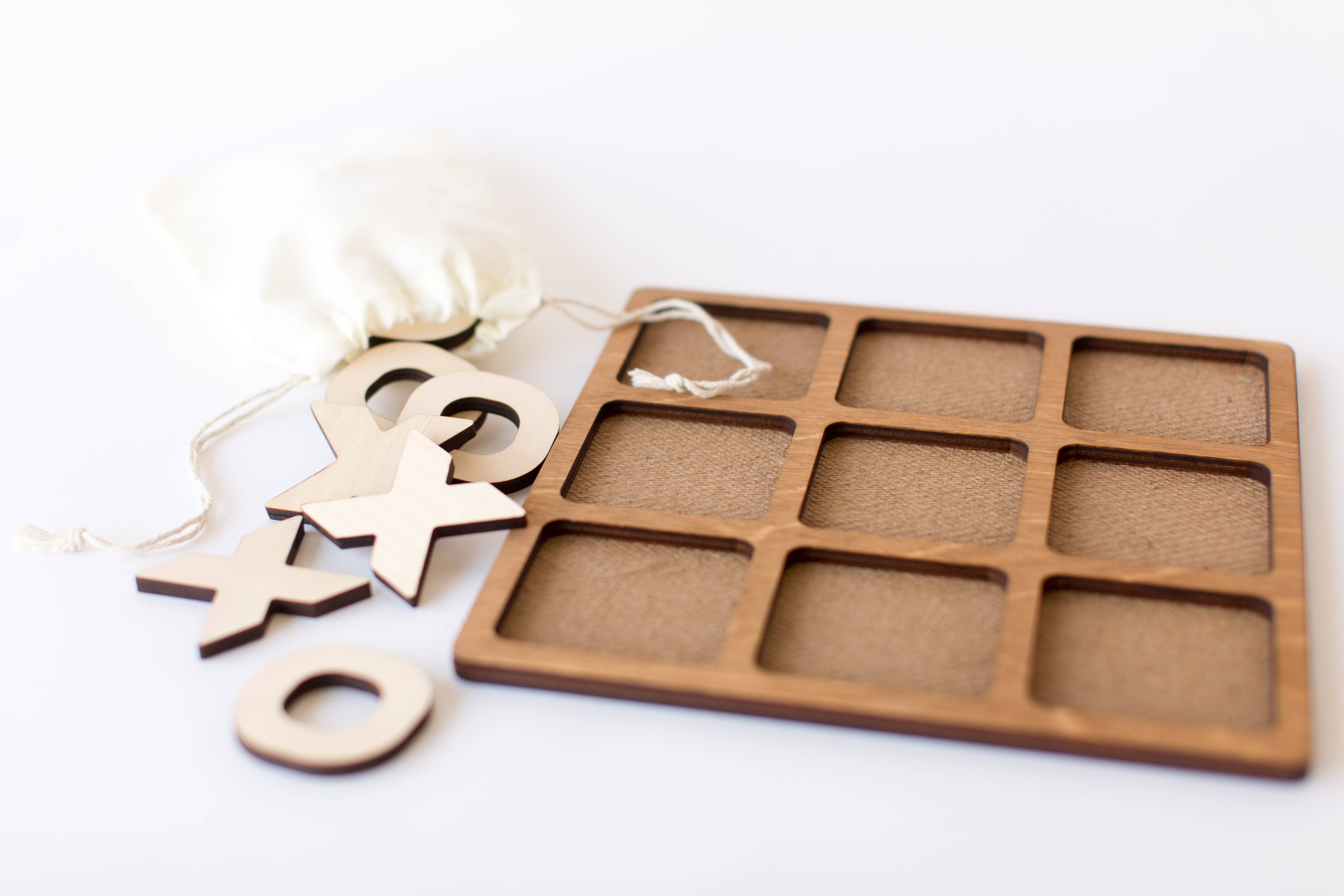 This & That Etc. – wholesale Board game – Classic Tic-Tac-Toe3