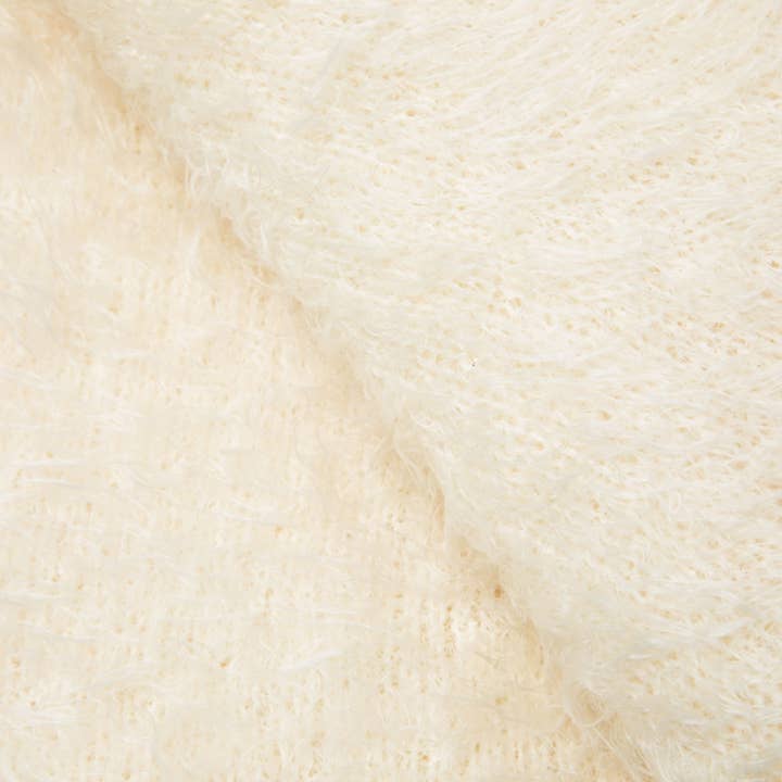 Hybrid Culture - Wholesale Throw blanket - The Feather Blanket4