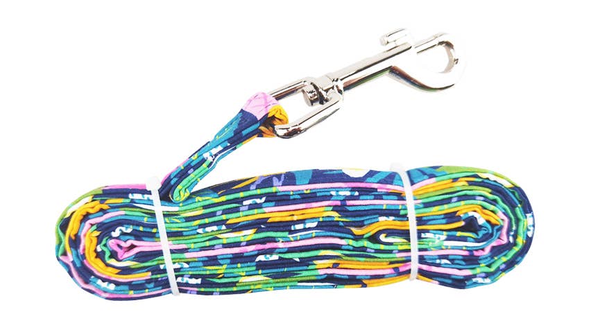 Doggie Design – vestido - Cão por atacado – Vestido Floral para Cão Fiesta com Trela a Condizer3