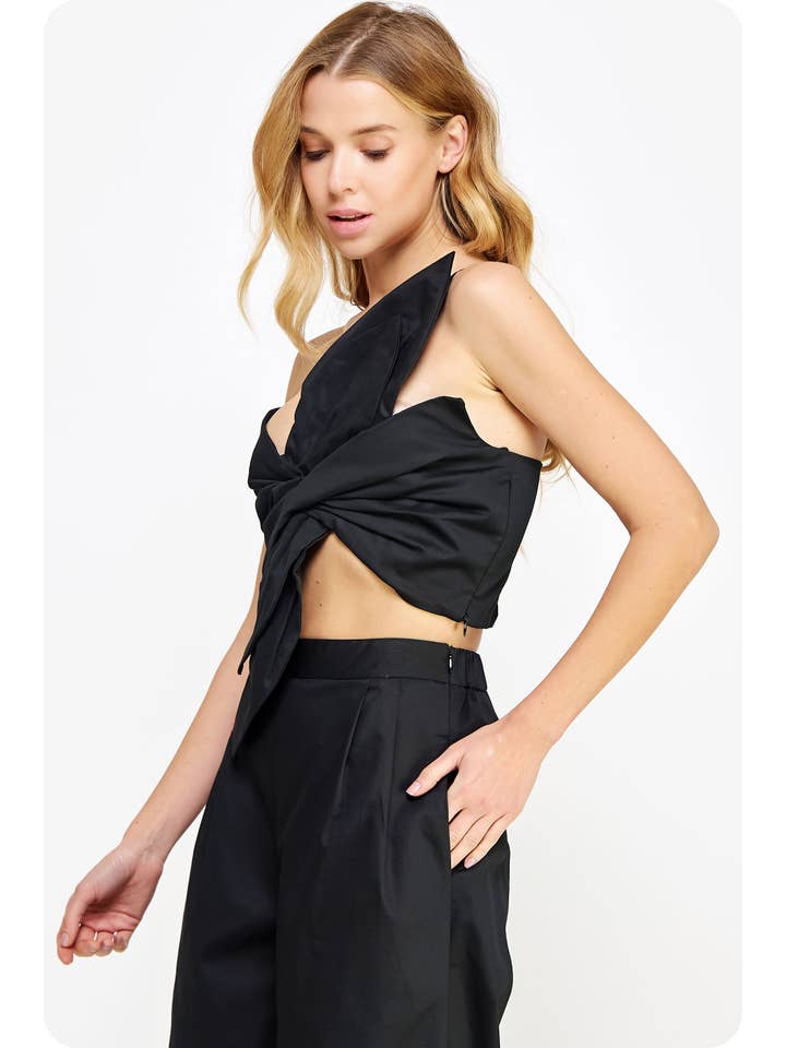 Strut & Bolt - Wholesale Shirt - Women's - One-Shoulder Knotted Flower Bow Crop Top2