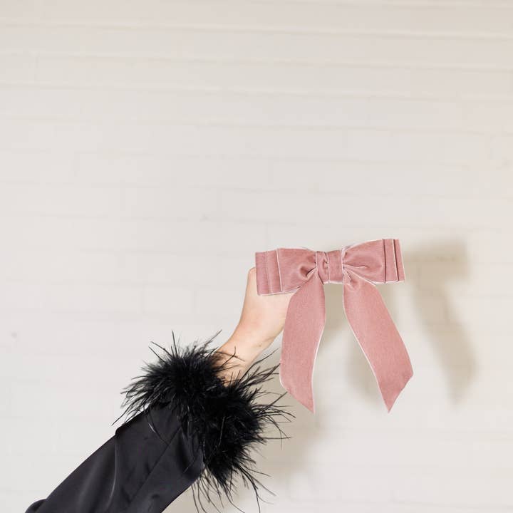 Grace & Grandeur - Wholesale Hair Bow - Women's - Luxe Velvet Oversized Hair Bow Barrette | Grace Bow3