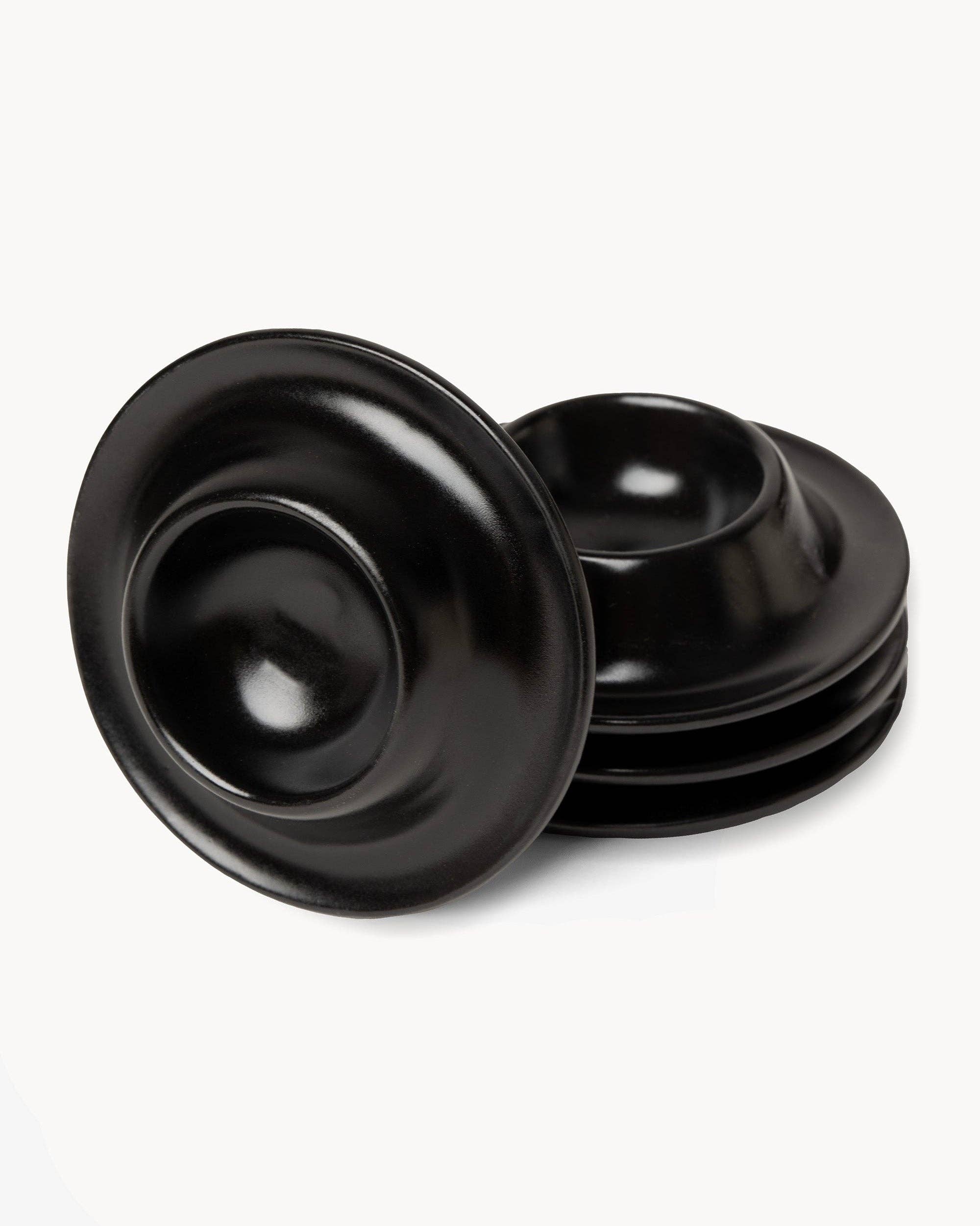 MIAMIO – Engroshandel Æggebæger/holder – Keramik æggebæger sæt med 4 stk.1