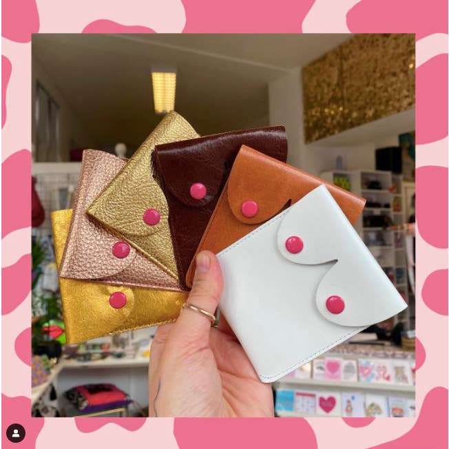 'Alkemest - Wholesale Coin purse – Women’s - Rose Gold Metallic Boob Pouch: Leather Feminist Coin Purse6