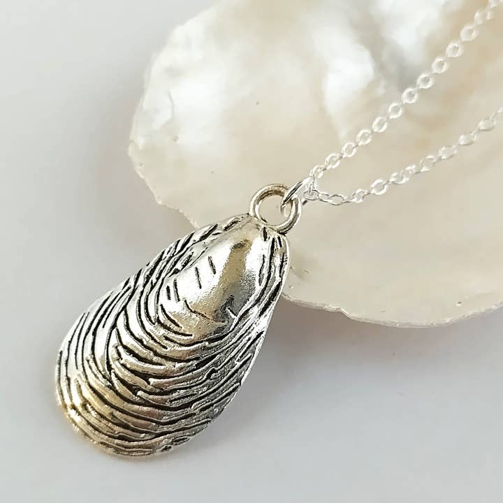 Piccadilly Pendants - Wholesale Pendant/Charm Necklace - Mussel Shell Necklace, Silver Shell Necklace, Nautical2
