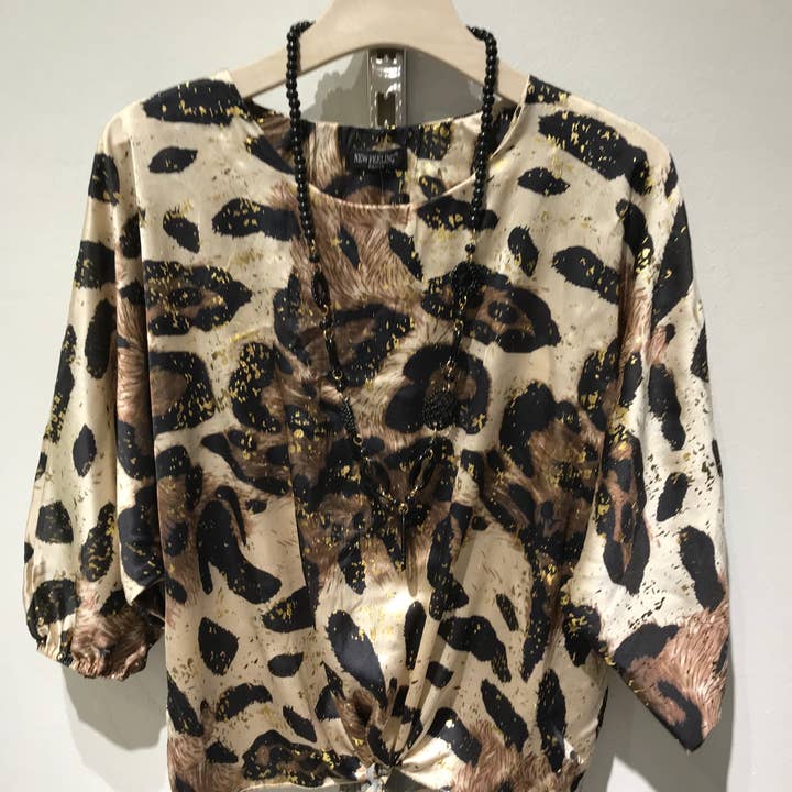 ref 90447 blouse with necklace for wholesale by Only Yuan