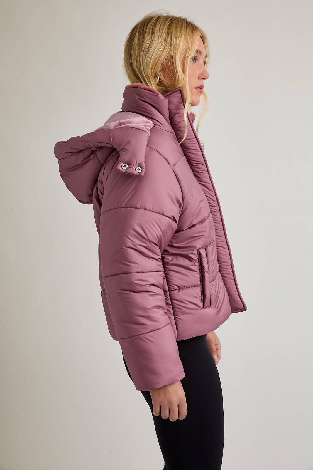 MAUVE PUFFER JACKET WITH ATTACHABLE HOODIE for wholesale on Faire4
