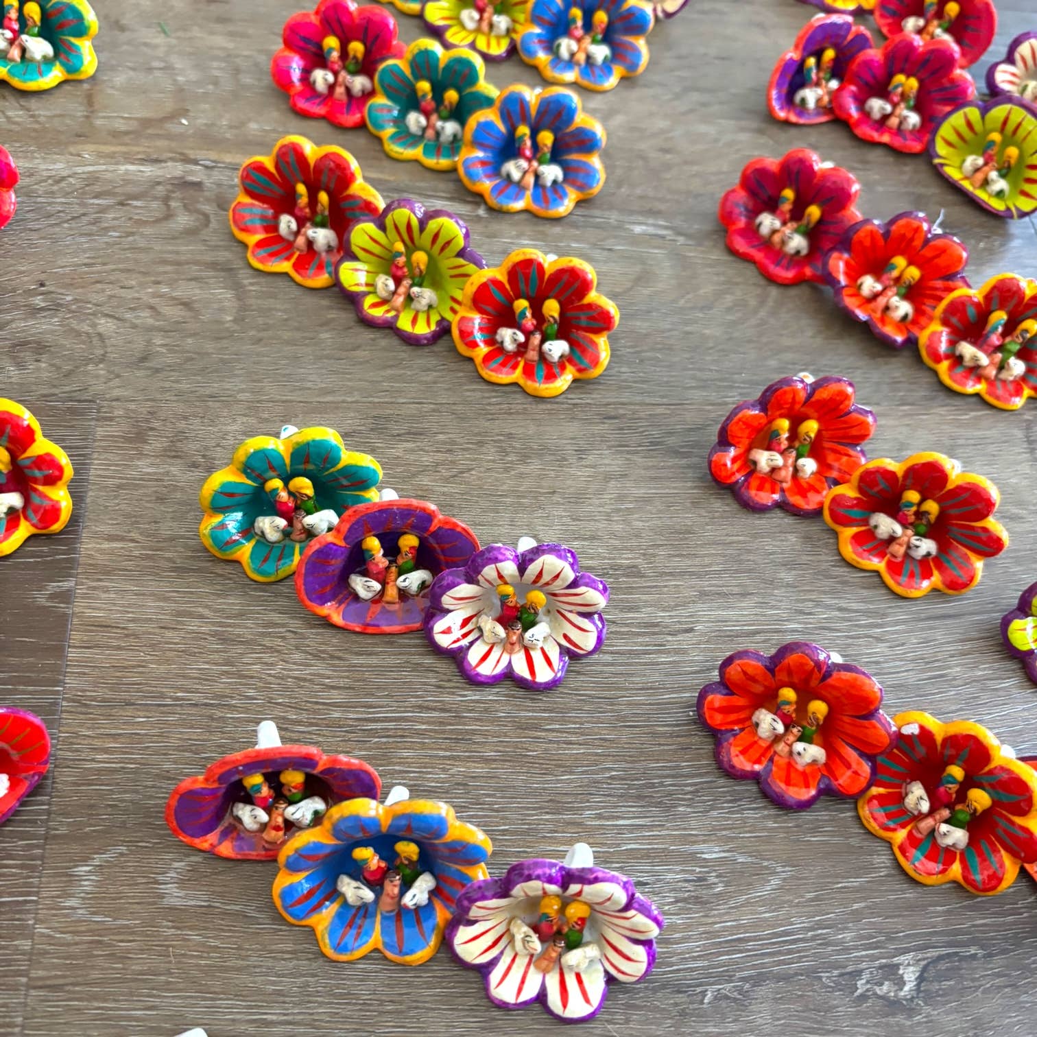 Zoe Artcrafts Corp. - Vendita all'ingrosso Decorazione - Presepe in Fiore Decorazione Natalizia da Interno Perù9