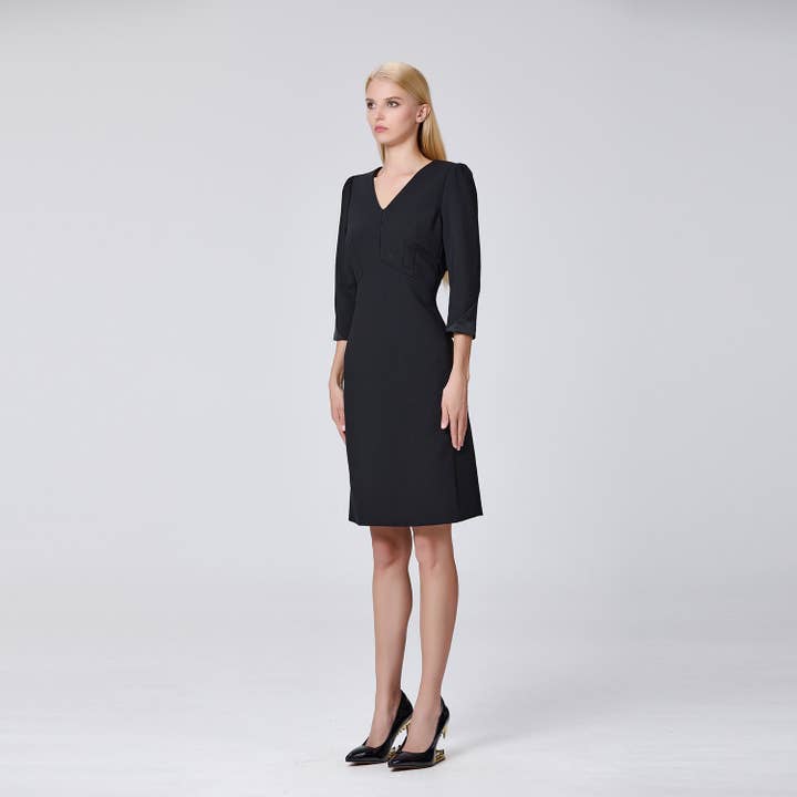 Smart and Joy - Wholesale Dress - Women's - Fitted dress with V-neckline8