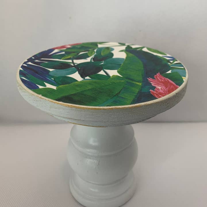 Elevador de pedestal pequeño tropical para venta al por mayor de Petite Pedestals