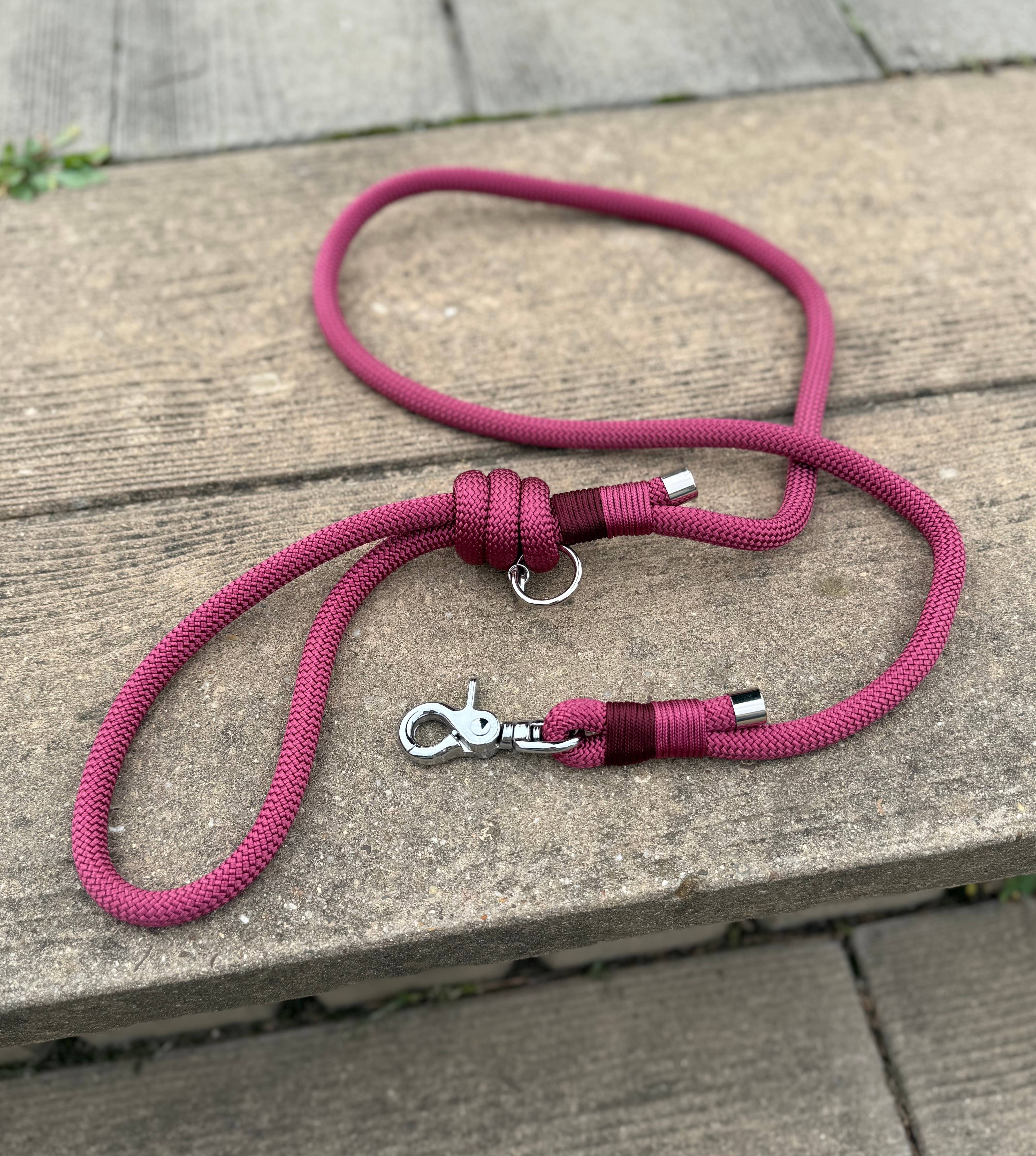 L&Z Dogwear - Wholesale Hondenriem - Hond - Vaste riem van zijdezacht touw QUEBEC Bordeaux – 140 cm1