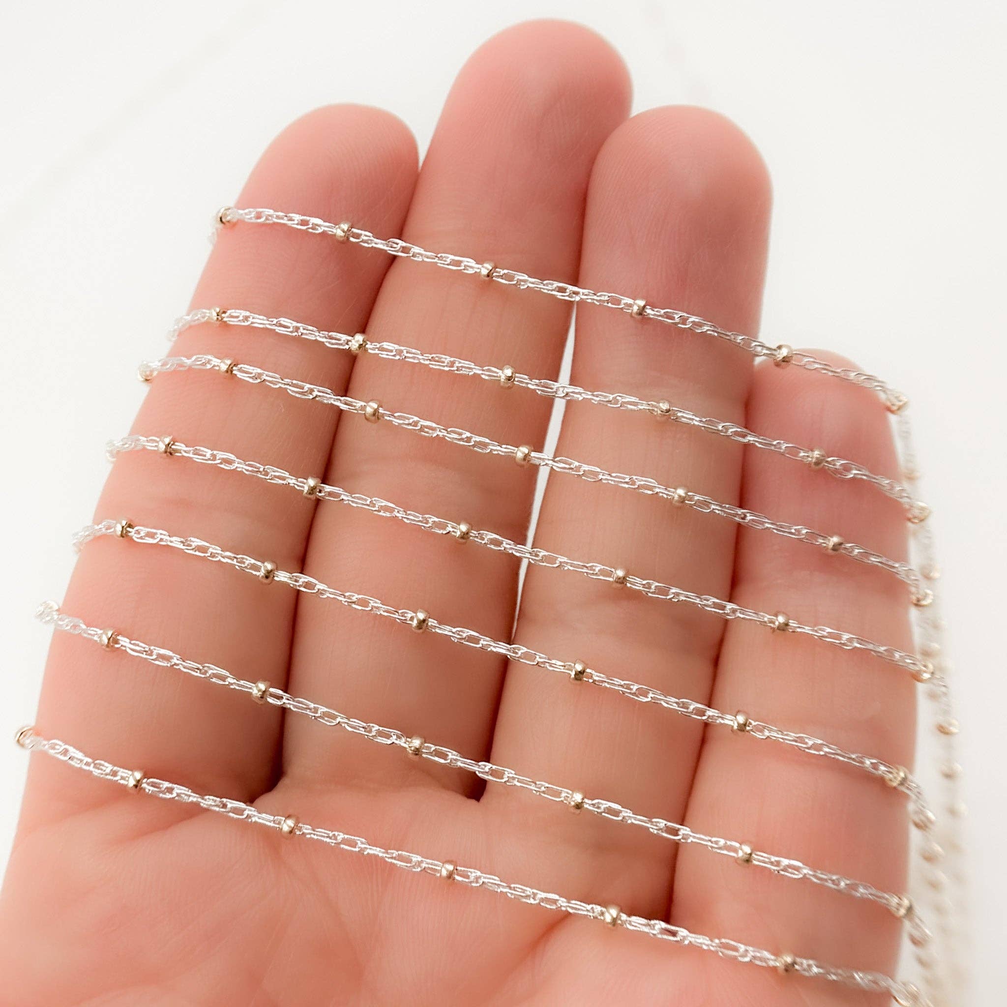 Ouro e prata 877TT. Corrente de Corda em Prata de Lei com Contas Recheadas a Ouro 14k para venda a revendedores na Faire3