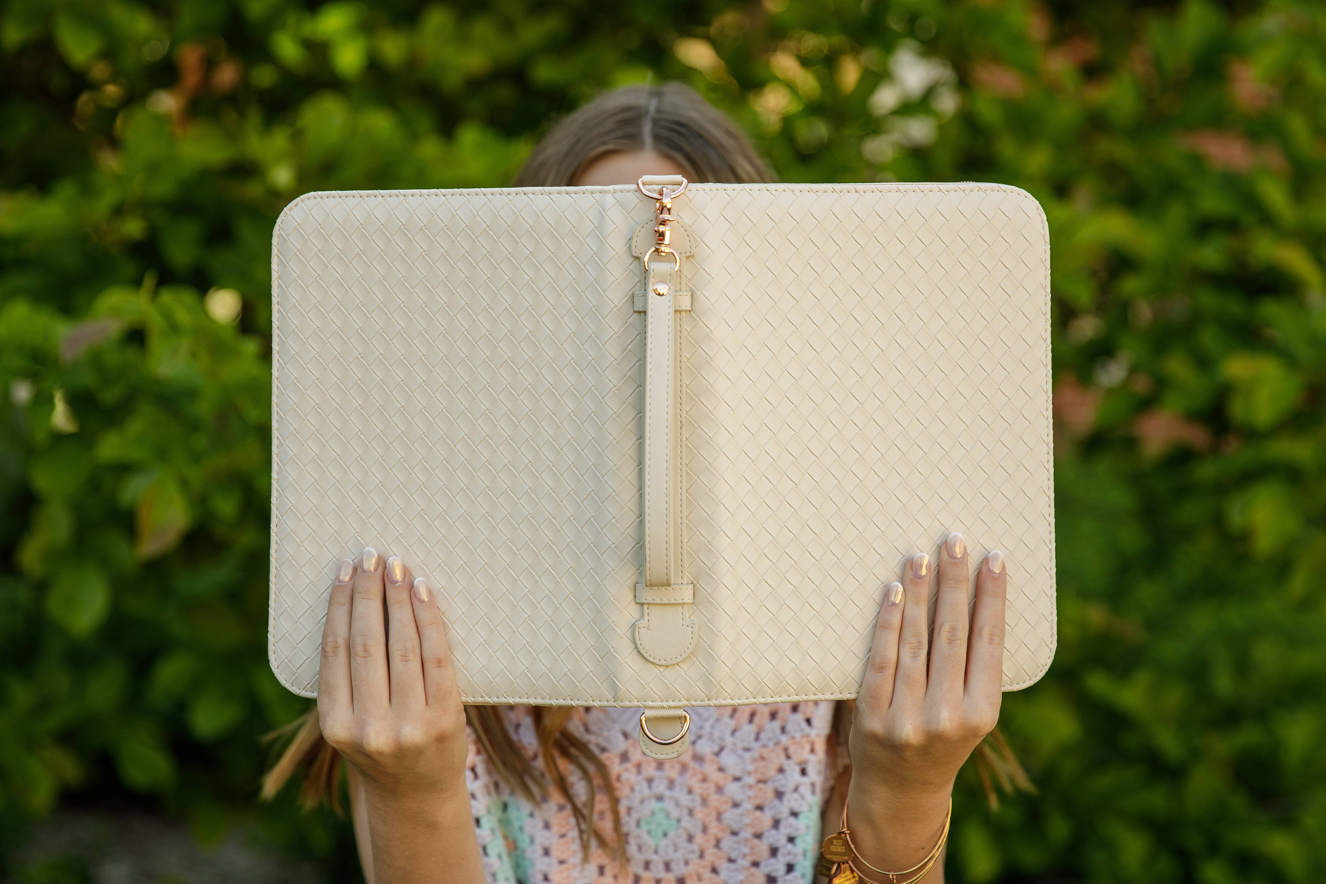 Ever, AJ - Wholesale Bible Cover - Bible Cover, Weave Bible Case, Crossbody PEARL1