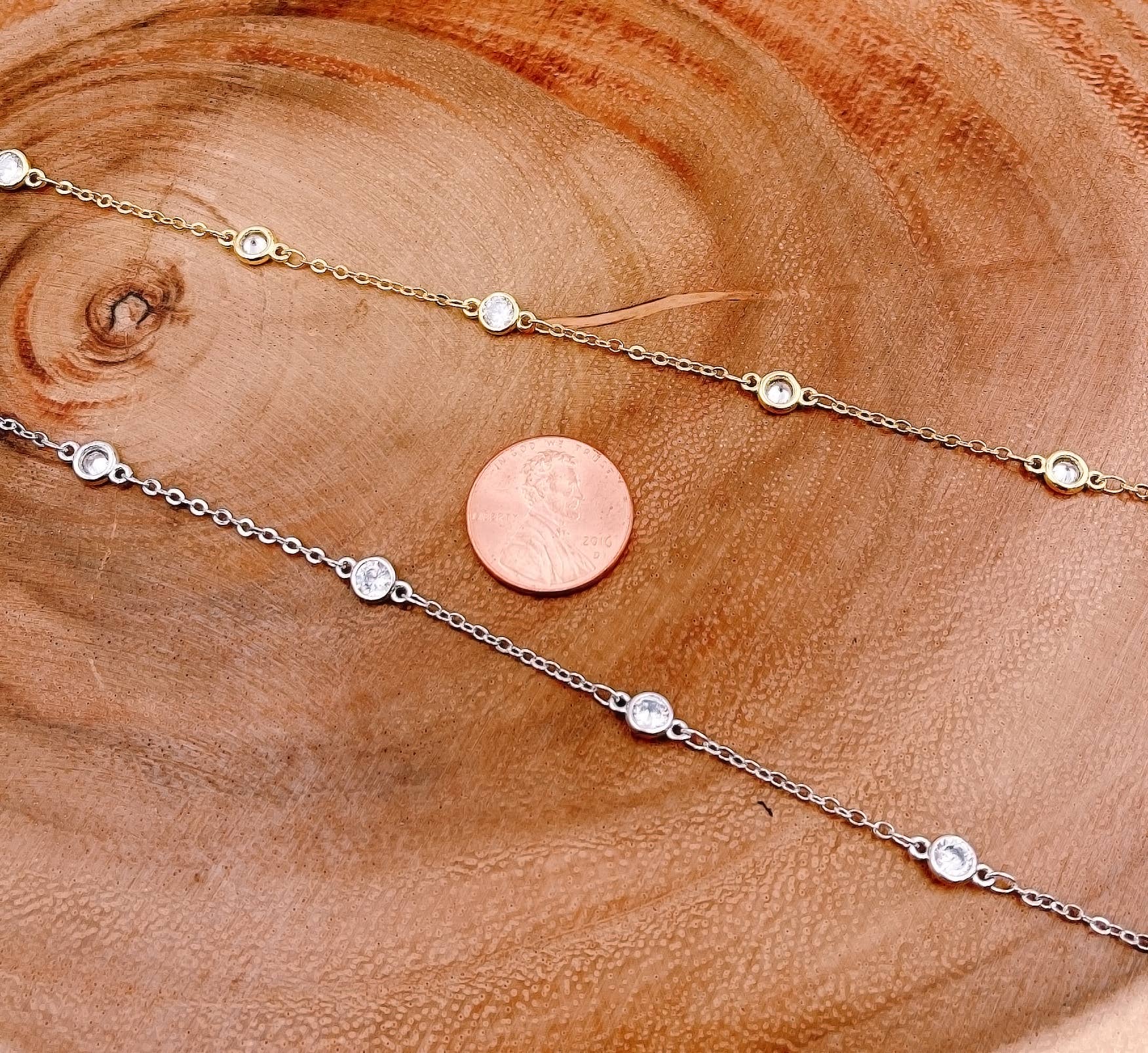 findings4uGem - Vendita all'ingrosso Collane a catena e maglie - Collana a catena con maglia a piede con diamante rotondo CZ trasparente, CH0034