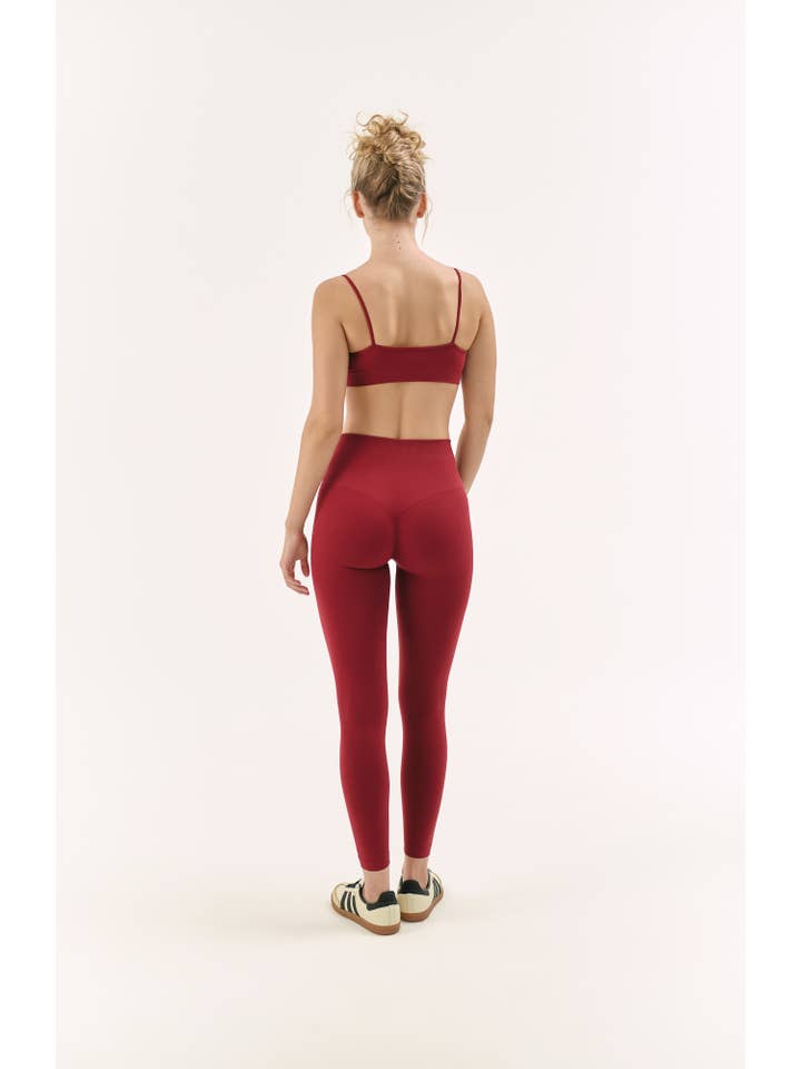 SIAWEAR - Wholesale Fashion Leggings - Women's - Push Up Leggings 200 den. ROYAL RUBY Yoga Pilates 🇮🇹2