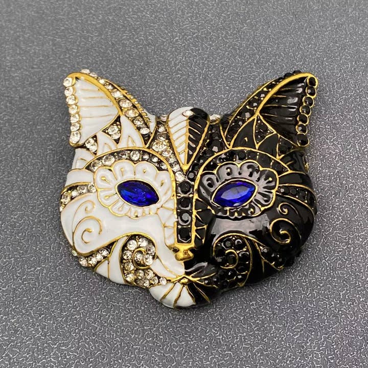 Mio Queena – wholesale Brosch – Rhinestone Emalj Kattmask Brosch5
