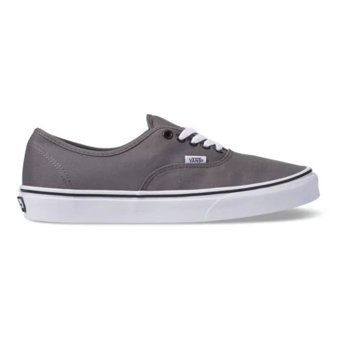 Chaussure Vans Authentic Gris Charbon Noir pour la vente par Rat City Sk8 Shop