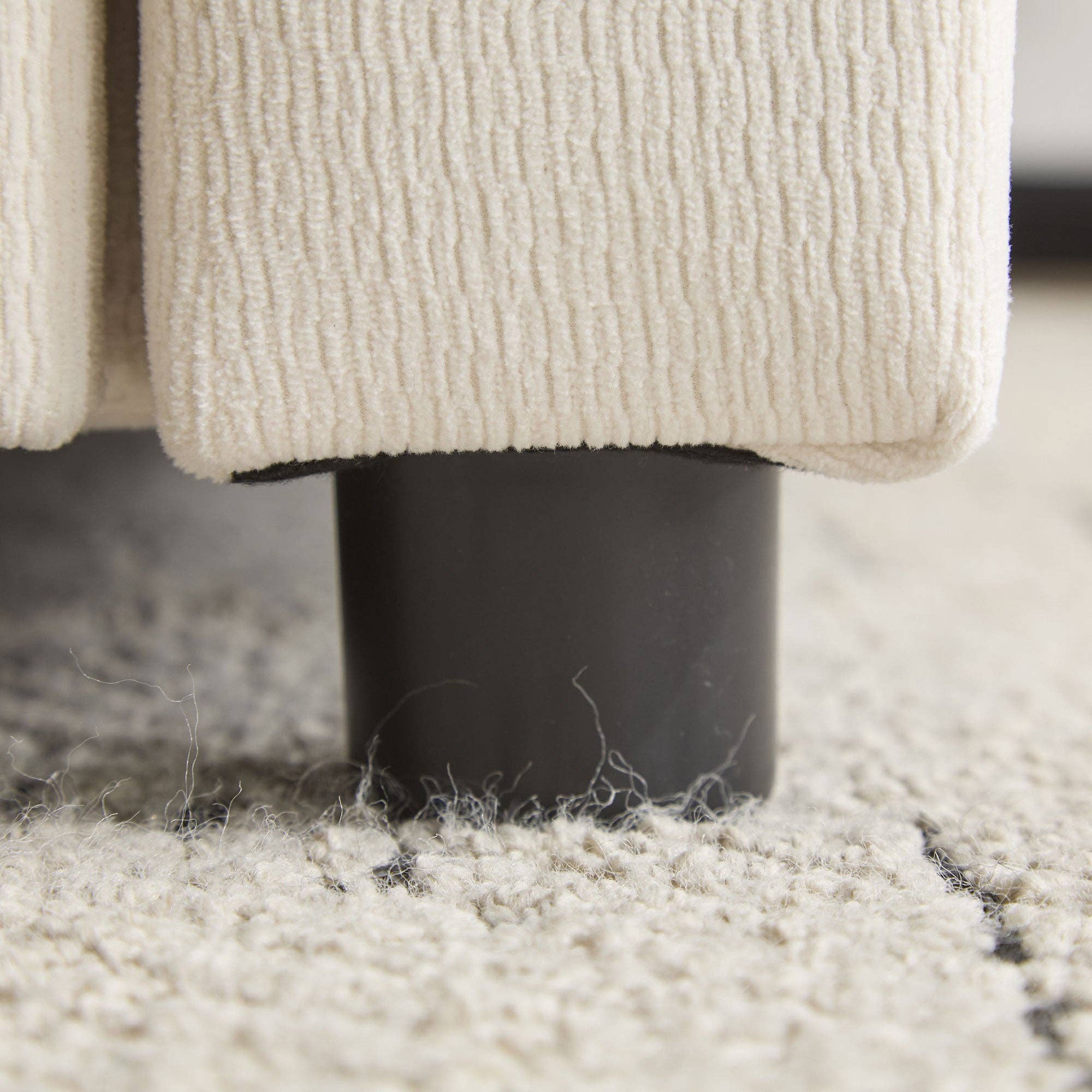 Urban Meuble - Wholesale Sofa - Light beige velvet 2-seater convertible sofa bed, 5-position backrest RIDGEGLEN17