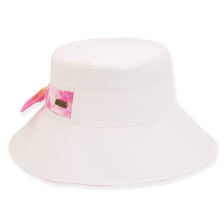 Rose, Bob en popeline de coton, Bord 3,5" pour la vente par Headwear & Handbag Collections by Sun 'N' Sand