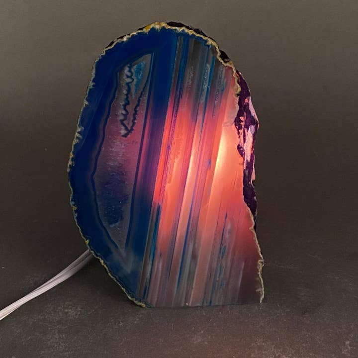 Crystal River Gems LLC - Wholesale Spiritual Stone/Crystal - Agate Geode Assorted Color Lamp with Cord and Bulb