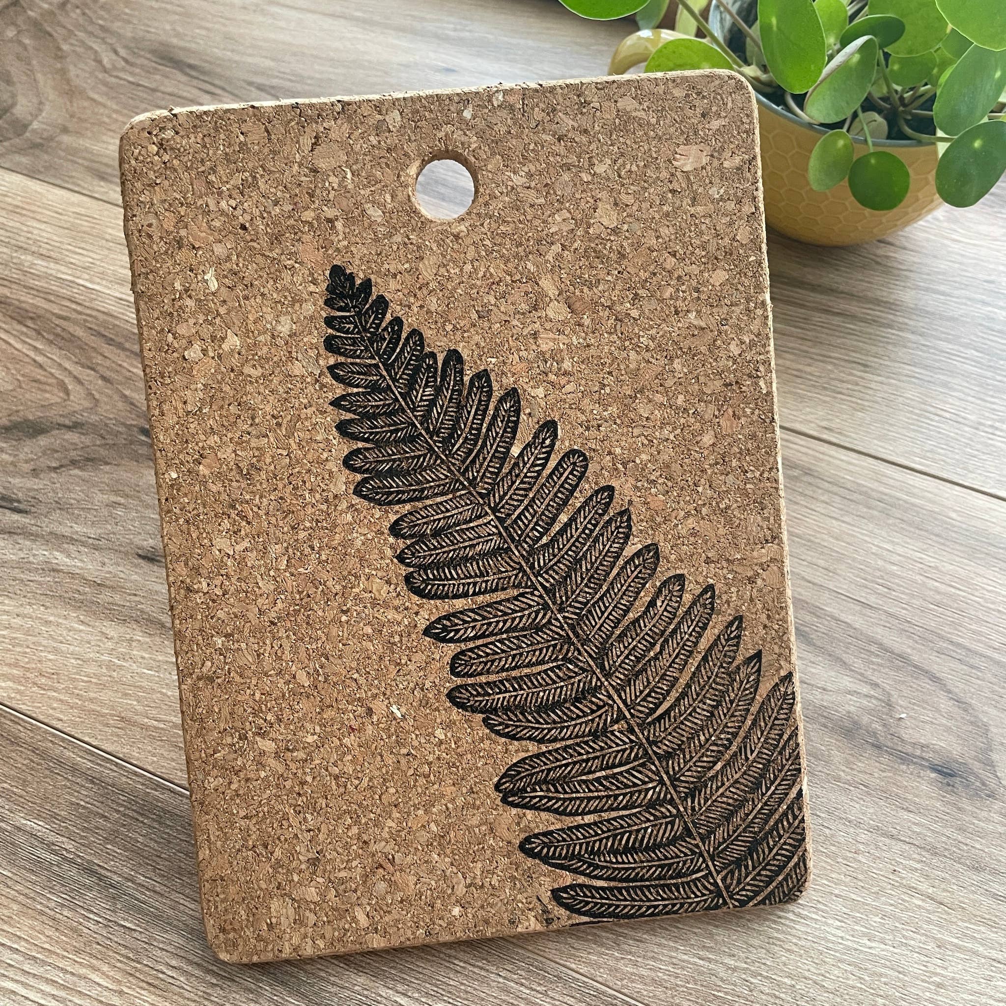 Jackdaw and Bear - Wholesale Trivet - Fern linocut Cork Pot stand / Trivet3