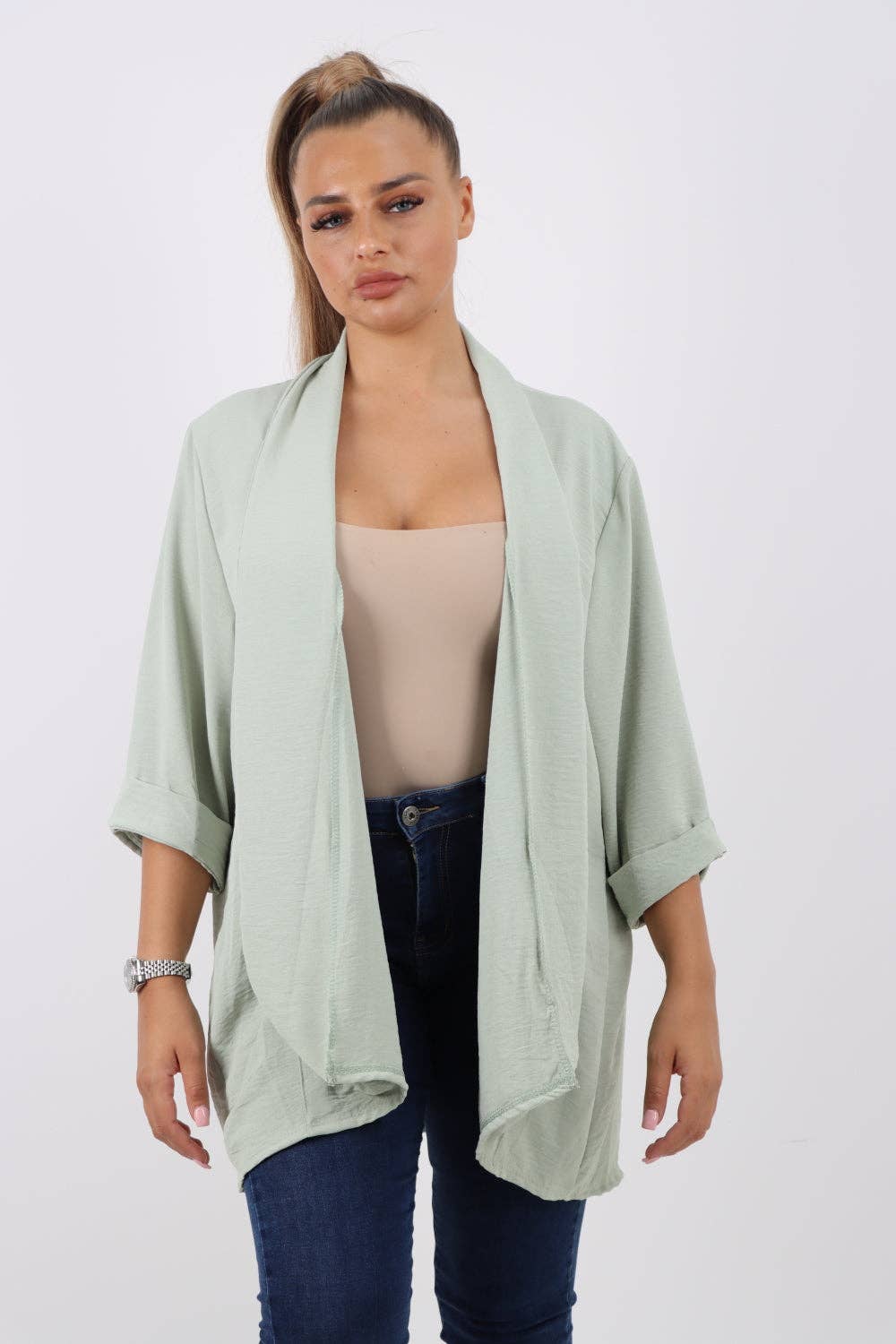 Miss Bold - Venta al por mayor Chaqueta - Mujer - Chaqueta ligera italiana con manga 3/4 y frente abierto29