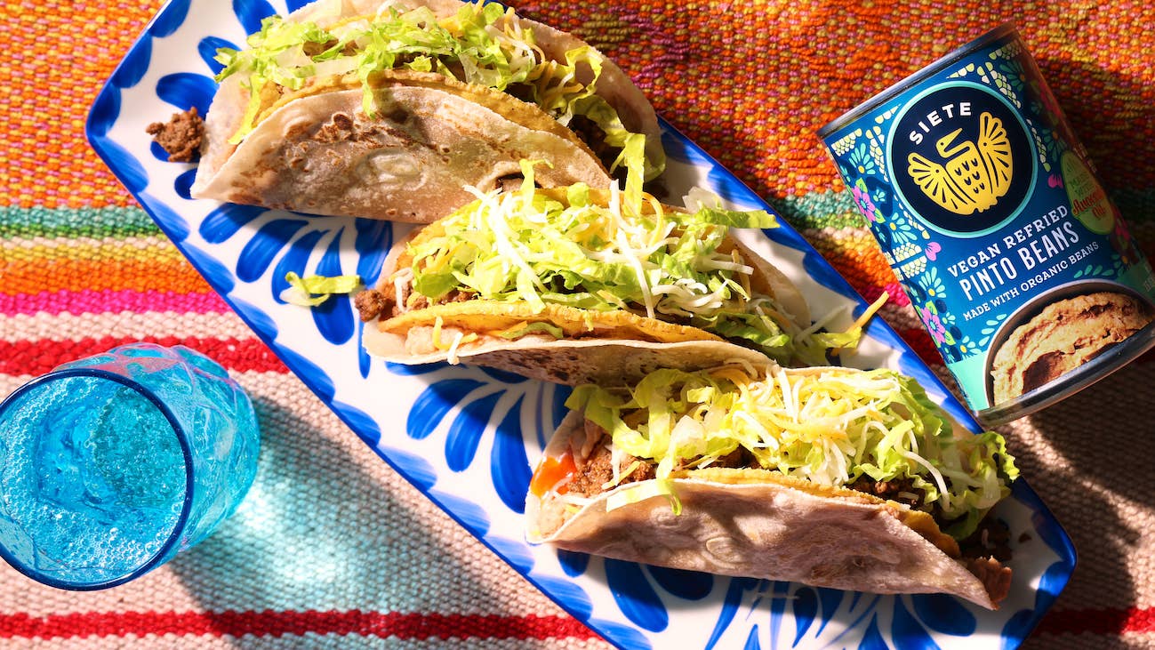 Siete Foods - Wholesale Beans - Vegan Refried Pinto Beans - 24 Pack1