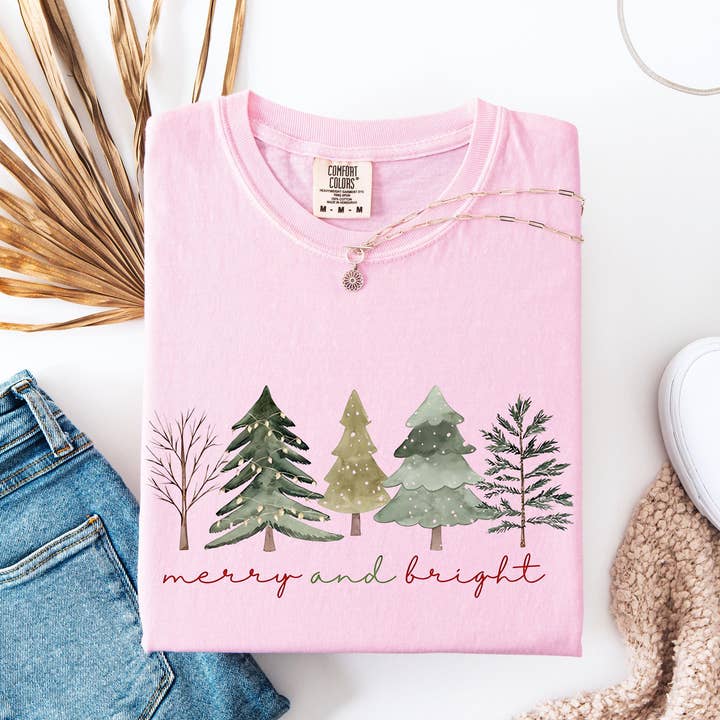 Glaime - Wholesale T-Shirt (Graphic) - Unisex -  Comfort Colors Christmas Shirt, Merry and Bright Christmas 3