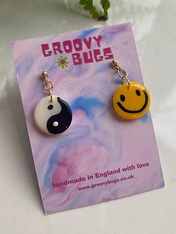 Smiley & Ying Yangs Mismatched Huggies for wholesale by Groovy Bugs