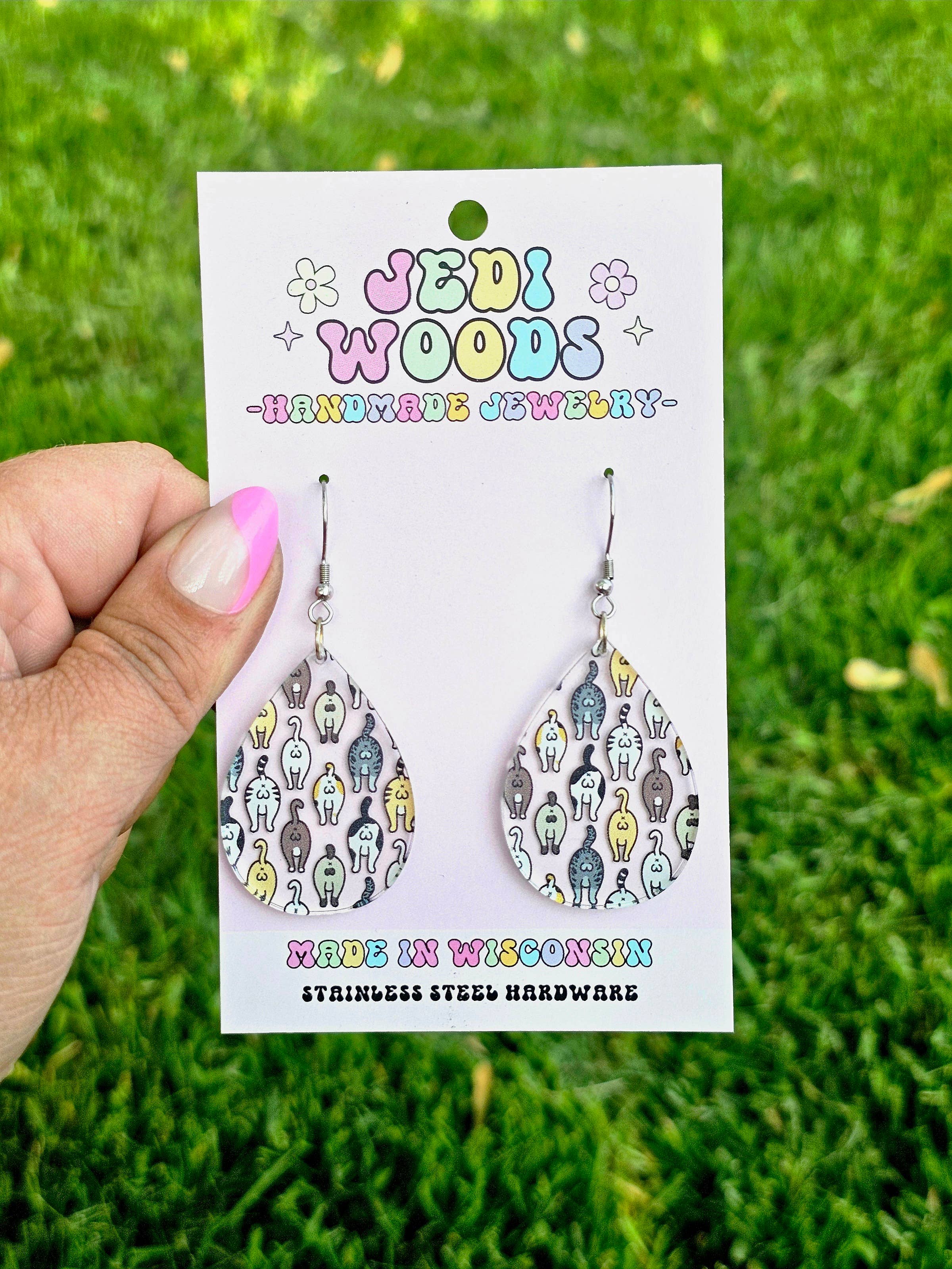 Jedi Woods LLC - Venta al por mayor Pendientes colgantes - Pendientes en forma de lágrima Cat Butts and Nuts