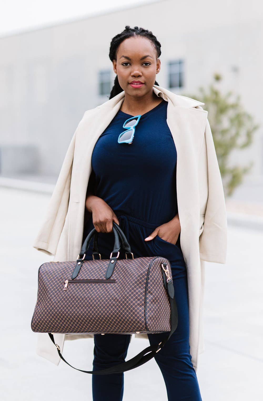 modern and chic - Wholesale Weekender Bag - Women's - Vanessa Overnighter2