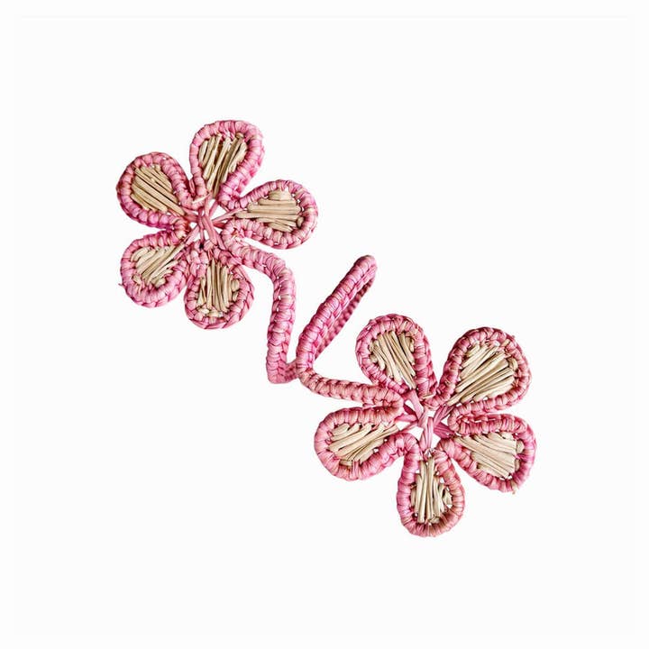 Double Bloom Handwoven Iraca Napkin Ring for wholesale by Macondo Forever