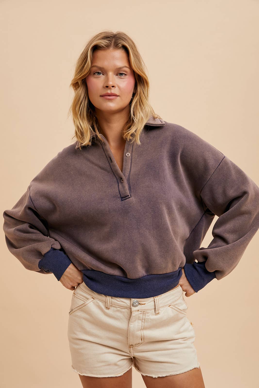 In Loom - Wholesale Sweatshirt - Women's - CROPPED POLO PULLOVER3