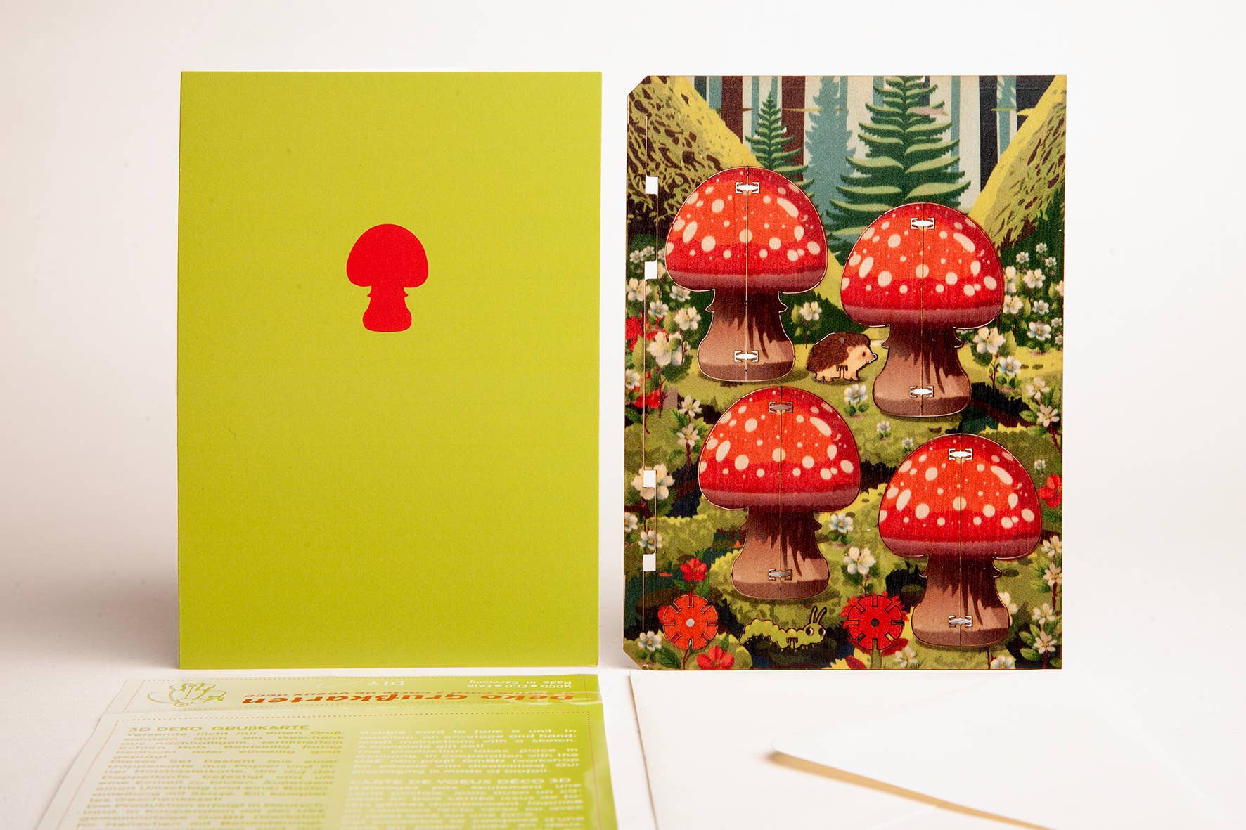 Formes Berlin GbR - Wholesale Christmas Decoration - Fly Agaric - 3D Decorative Greeting Card2