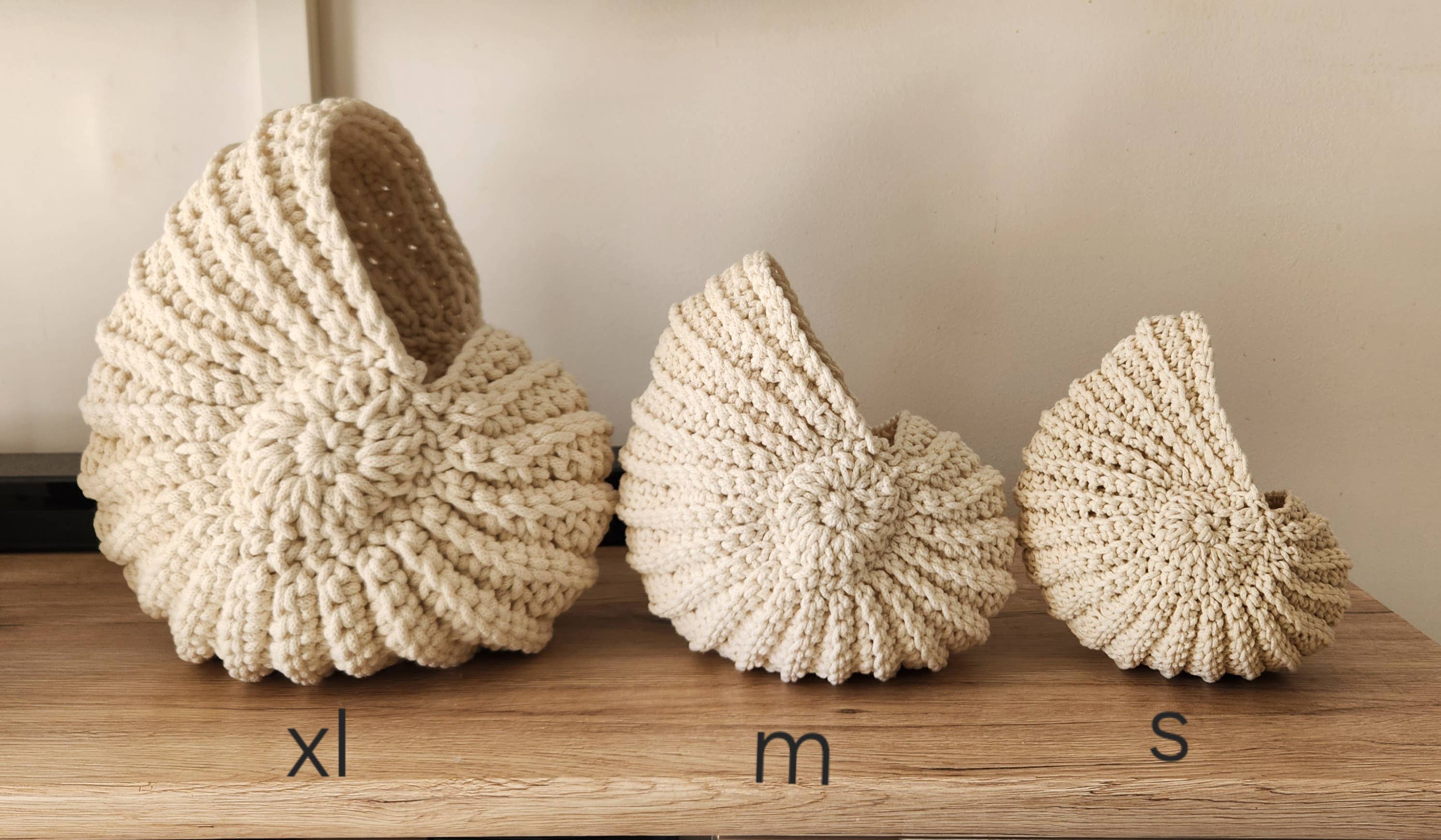 Naturalmarjory – Großhandel Korb – Ammonitenformiger dekorativer Korb S im Boho-Stil aus Baumwollseil5