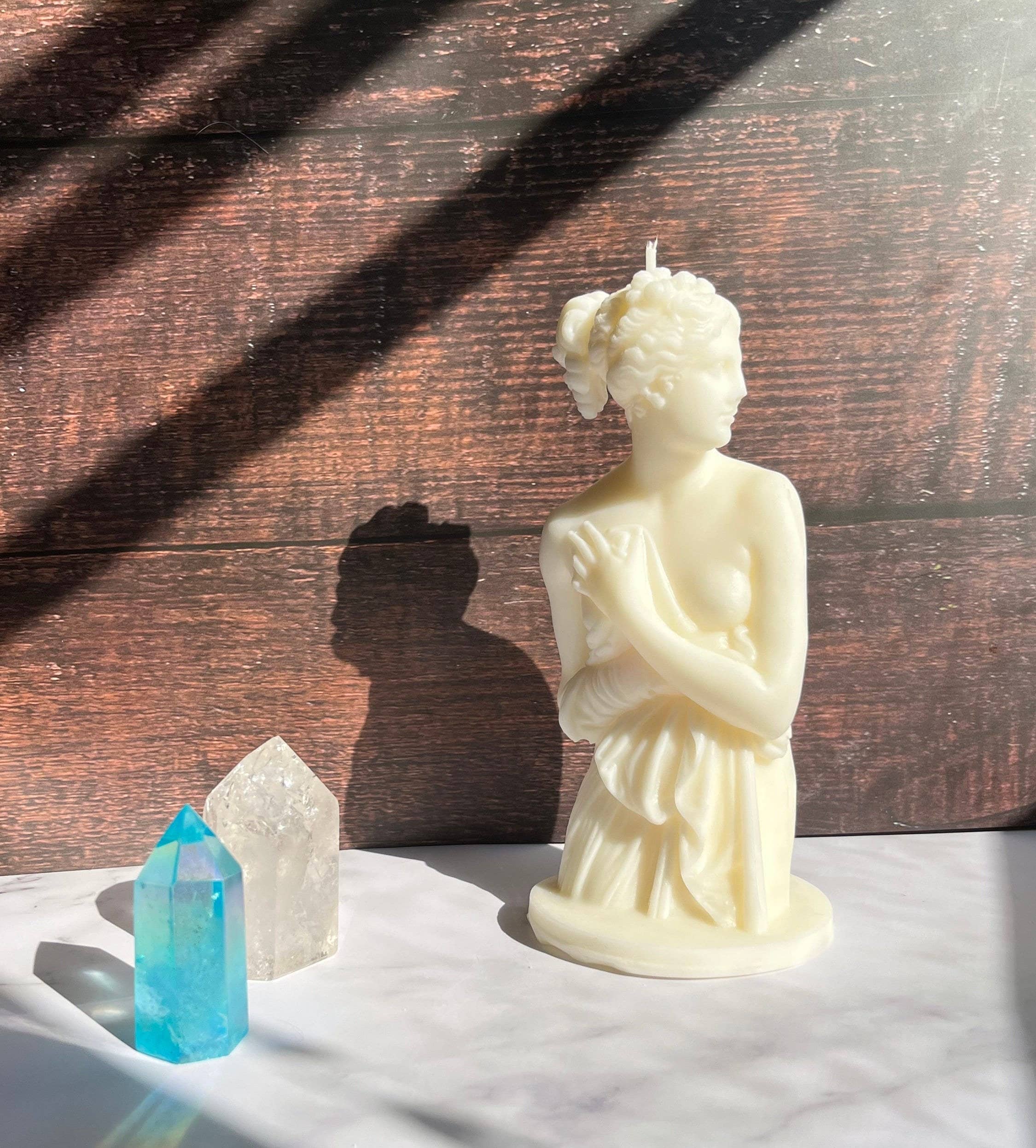 Beauty and the Moon – wholesale Novelty candle – 6.5 Inch Goddess Candle | Naked Female Body Candle