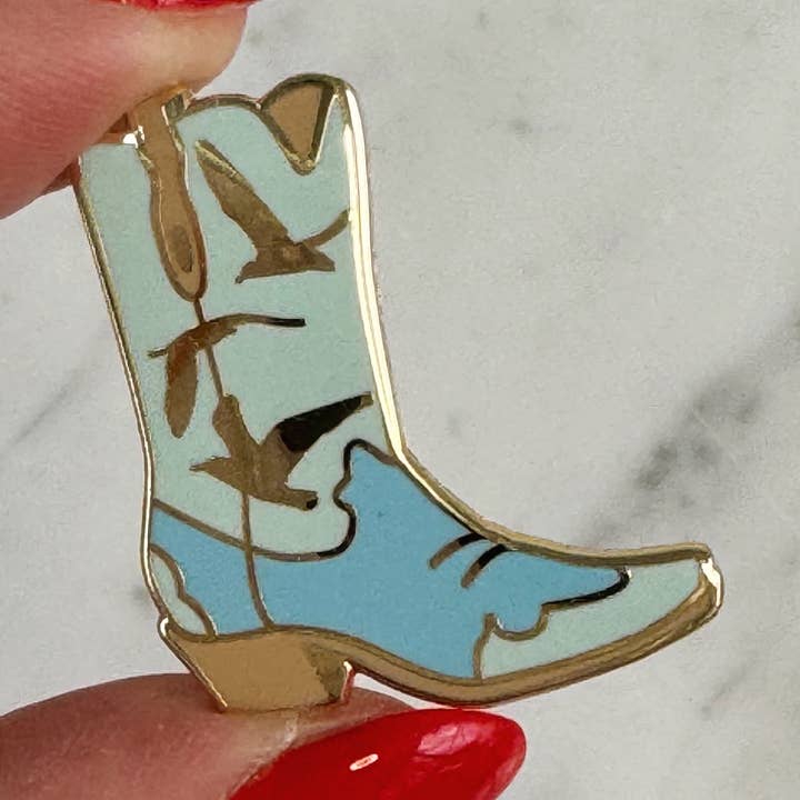 Blauwe cowgirl-laarsspeld voor zeemeeuwen voor wholesale door Wildflower + Co.