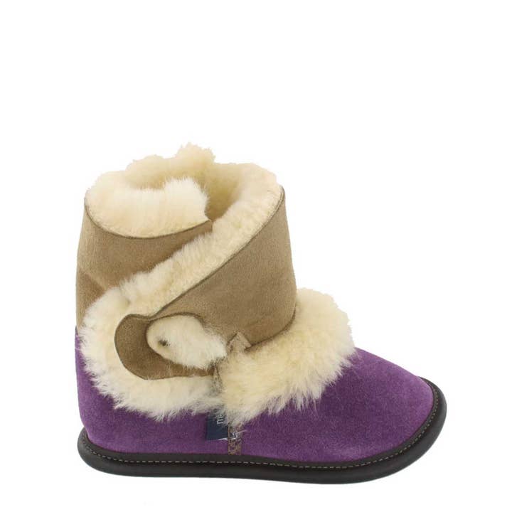 Reversed Sheepskin Playmate Slippers - Kids for wholesale by Atelier Garneau