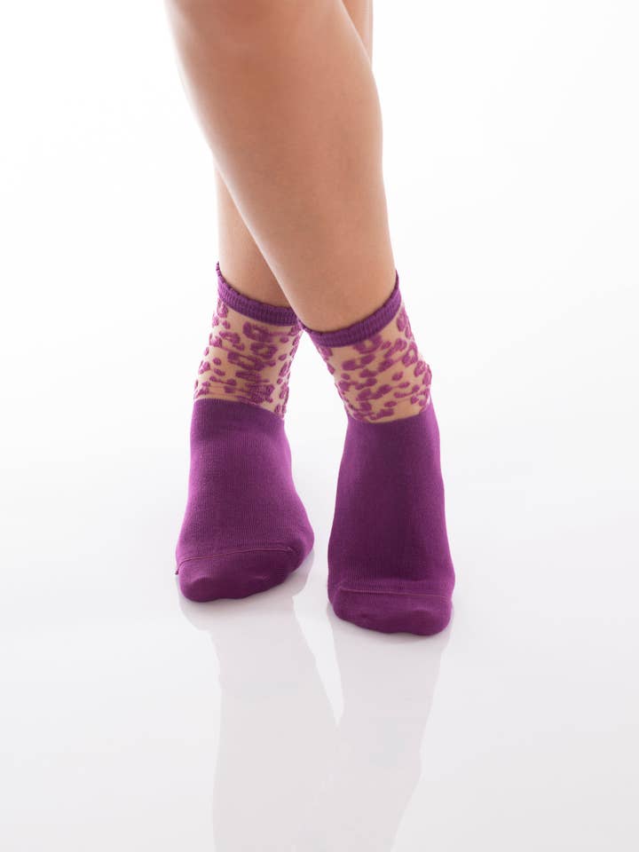 JOSY - violet pur pour la vente par DAILYSOCKS