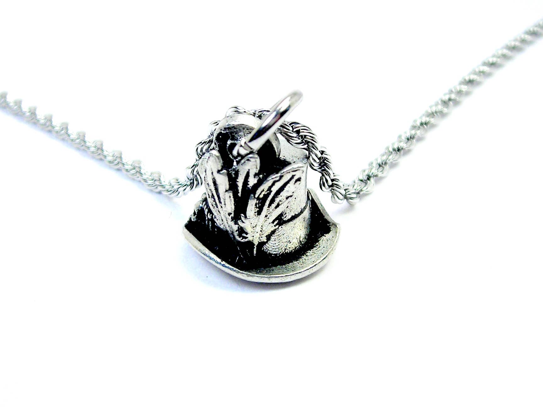 Chubby Chico Charms - Venta al por mayor Collares con colgantes/abalorios - Collar con forma de sombrero de vudú haitiano del Barón Samedi2