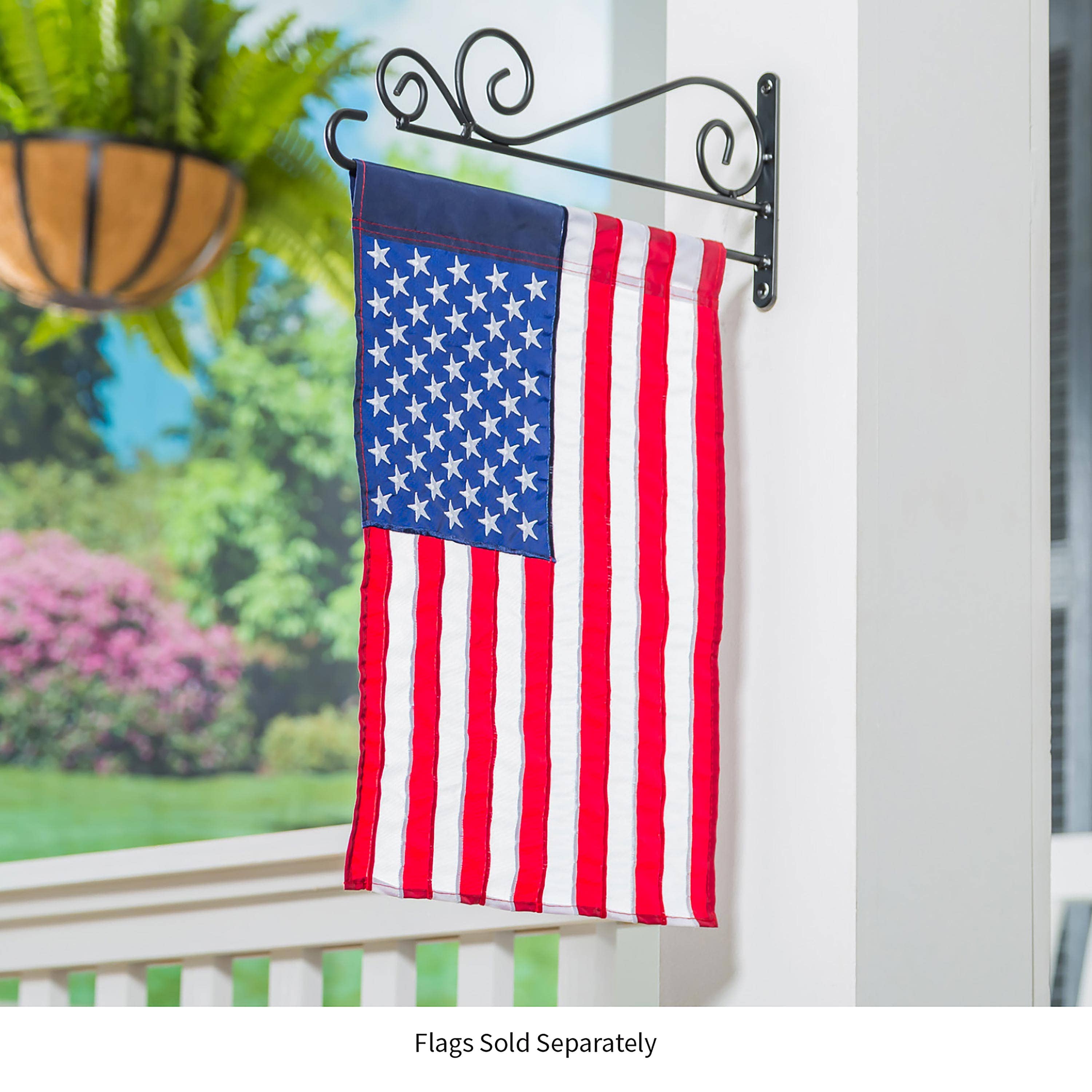 Evergreen Enterprises - Wholesale Flagpole - Swirl Wall-Mount Garden Flag Hanger1