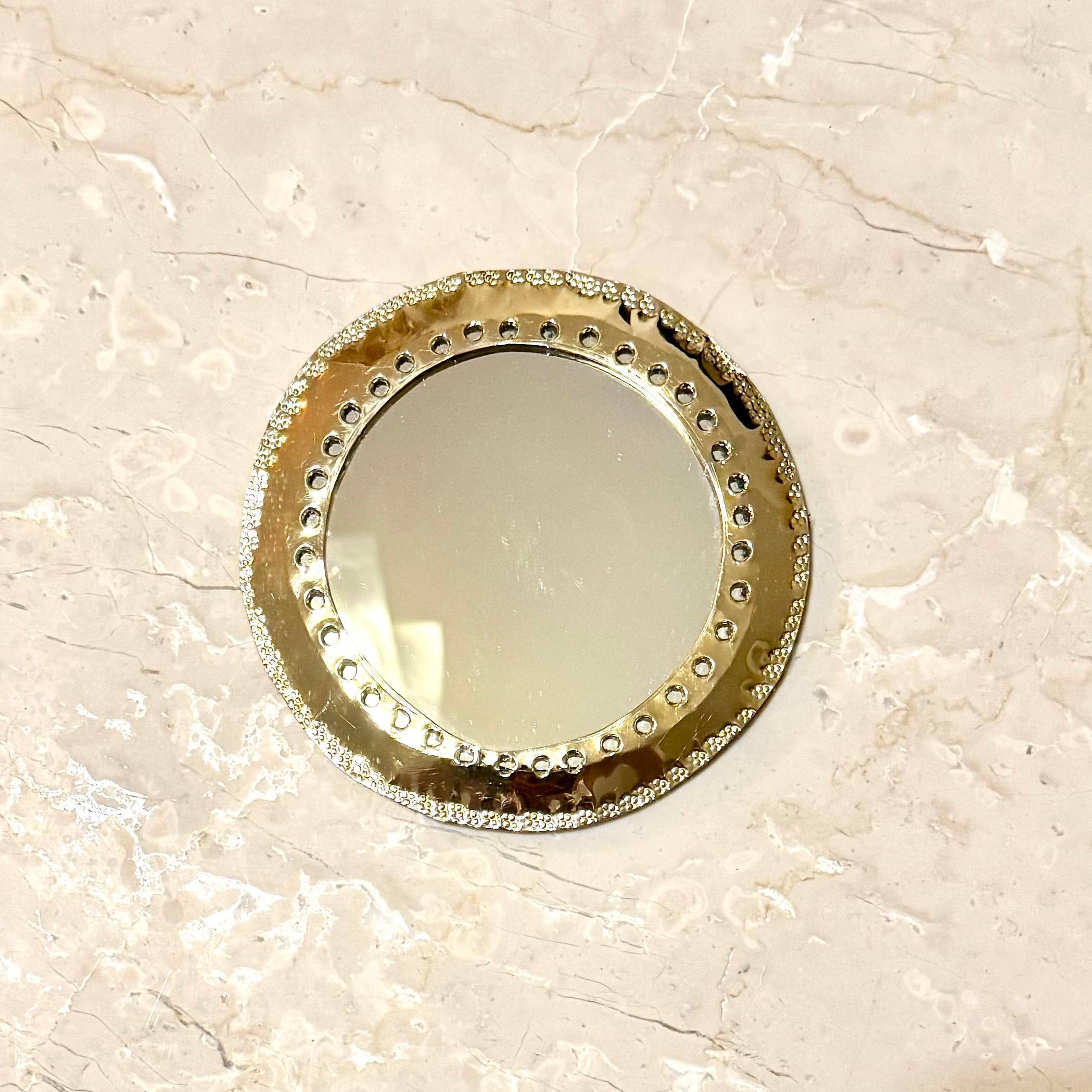 romeda - Wholesale Wall Mirror - Gold decorative mirrors, Brass wall decorative mirror4