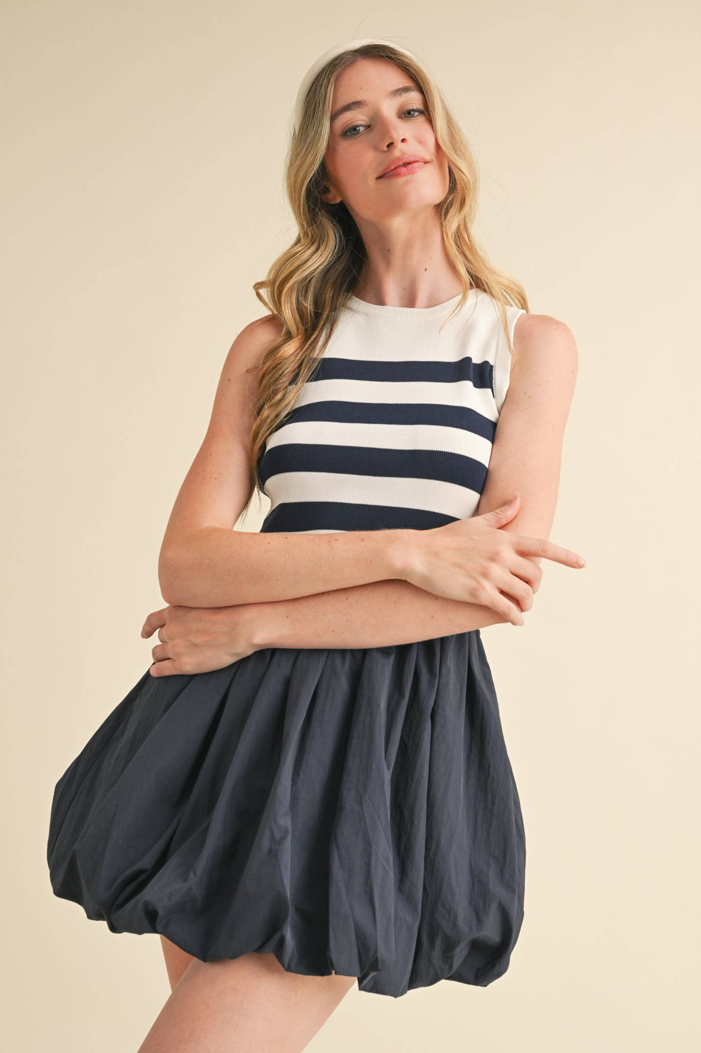 &MERCI – Vestido - Mulher por atacado – VESTIDO MINI COM BAINHA BOLHA EM MÍDIA MISTA MDR371011