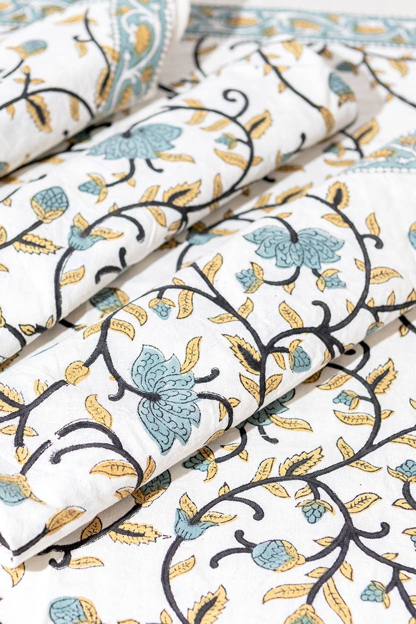 Sevya Handmade – wholesale Dinner & cloth napkin – Silver Floral Napkin Set3