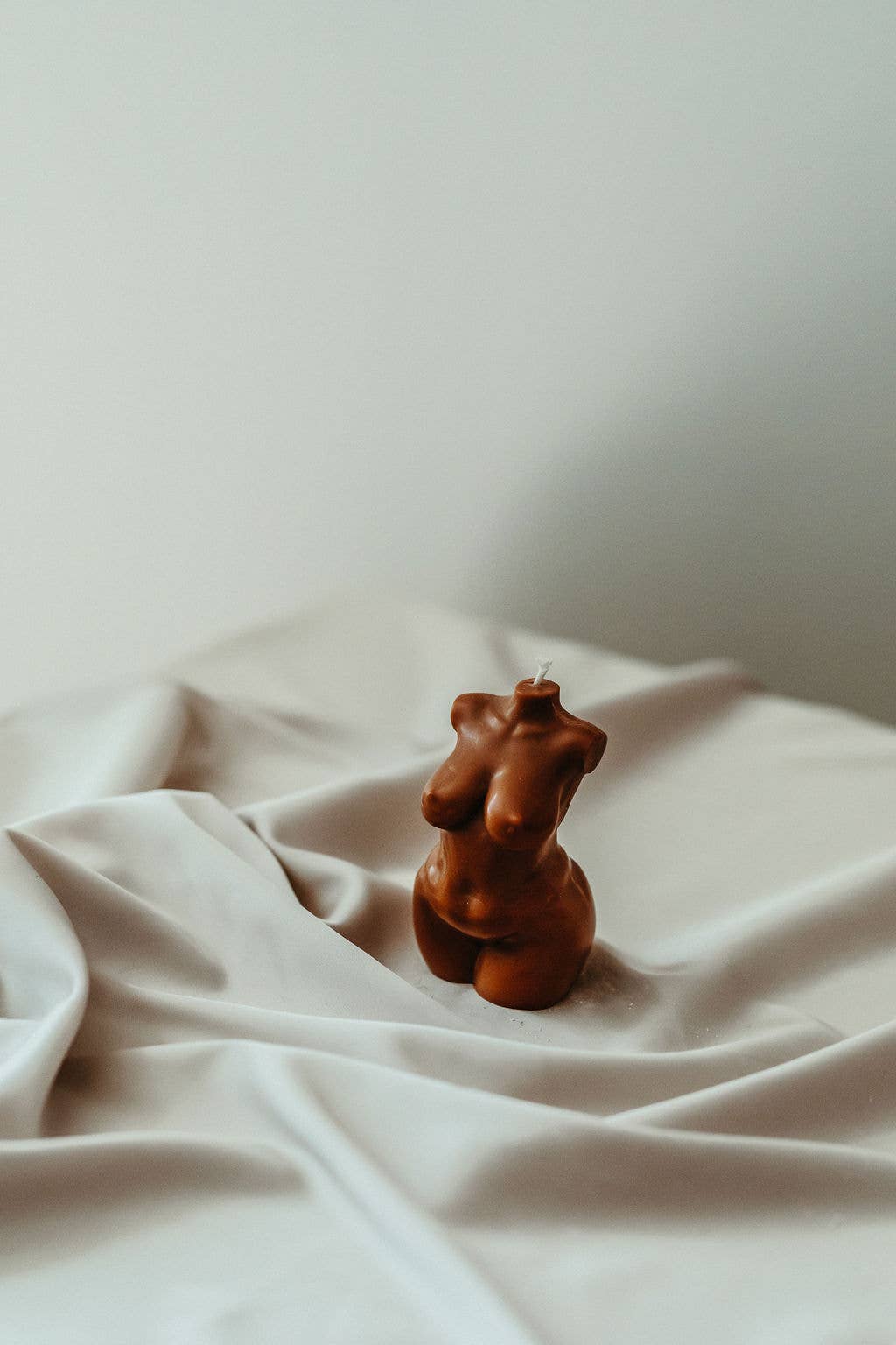 Lolitas Candle Co - Wholesale Novelty Candle - Curvy Goddess Candle5