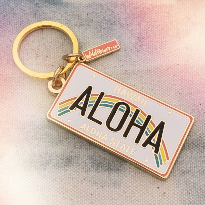 Chaveiro de esmalte com matrícula Aloha - Stocking Stuffer por atacado de Wildflower + Co.
