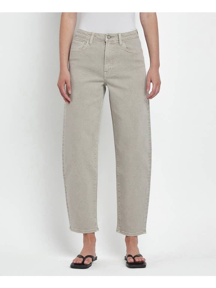 ROCK GREY SUPER HIGH RISE SLIM BARREL JEANS T6627RGR for wholesale on Faire