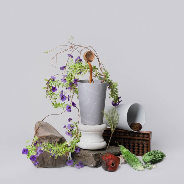 Middle Kingdom - Wholesale Vase - Barbara Barry Porcelain Inverted Cylinder Vase