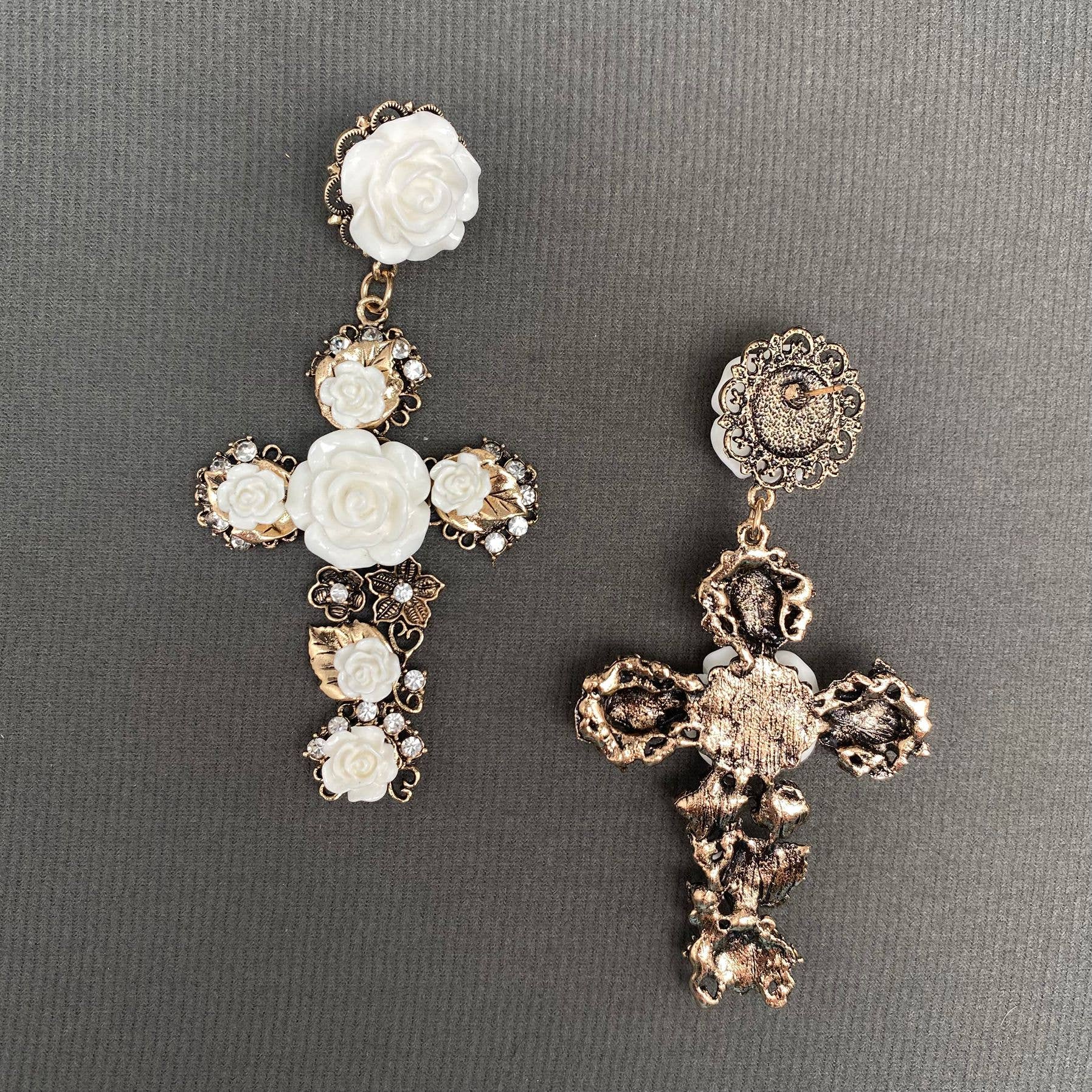 Mio Queena - Wholesale Dangle Earrings - Vintage Rose Flower Cross Post Earrings5