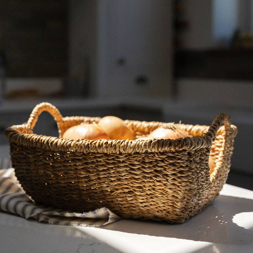 Arthur Cameron – wholesale Basket – Meghna, Seagrass Basket Tray with Round Handles0