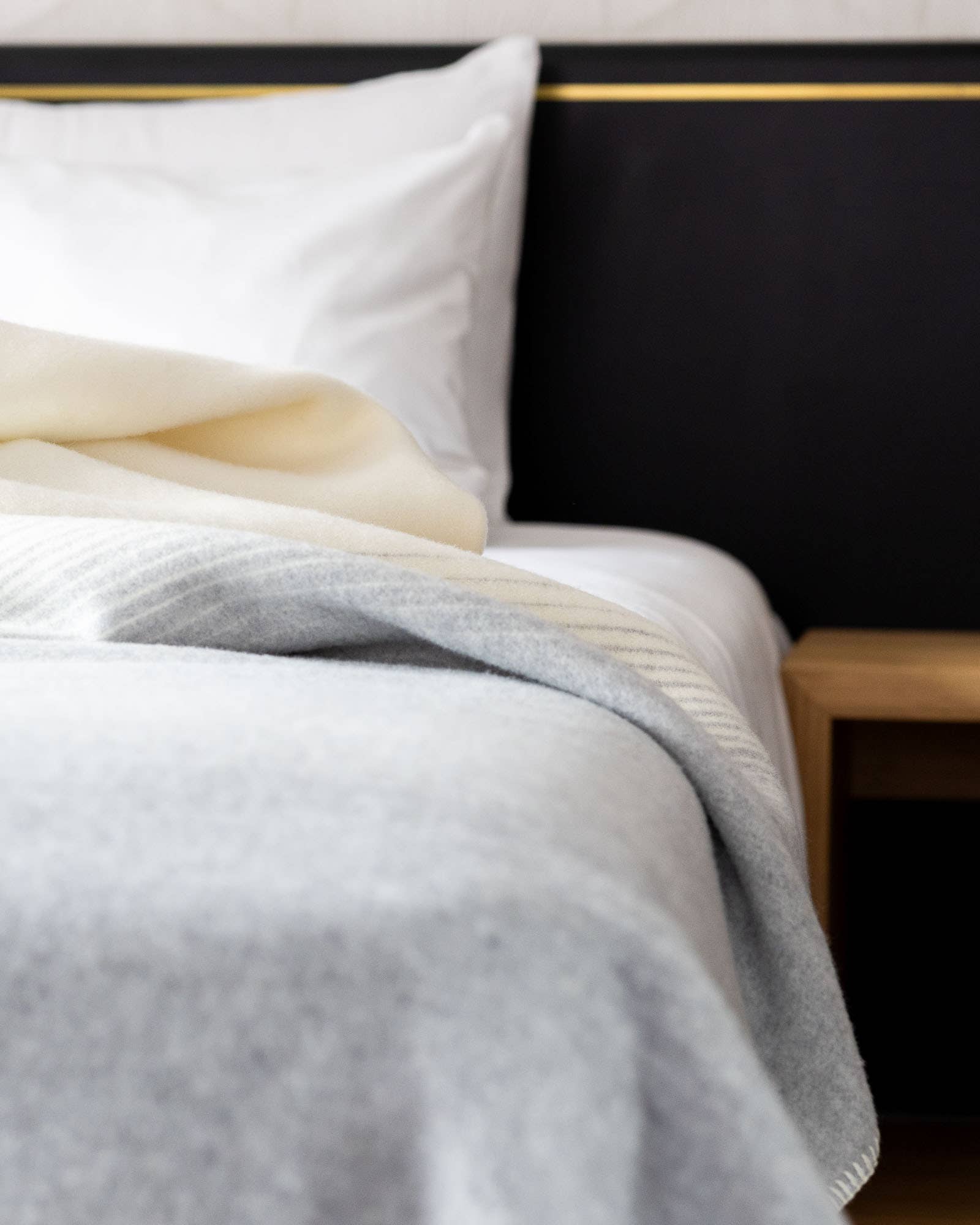 MoST – Cobertor de cama por atacado – Cobertor de Cama Merino/Caxemira SILVER CLOUD - solteiro2